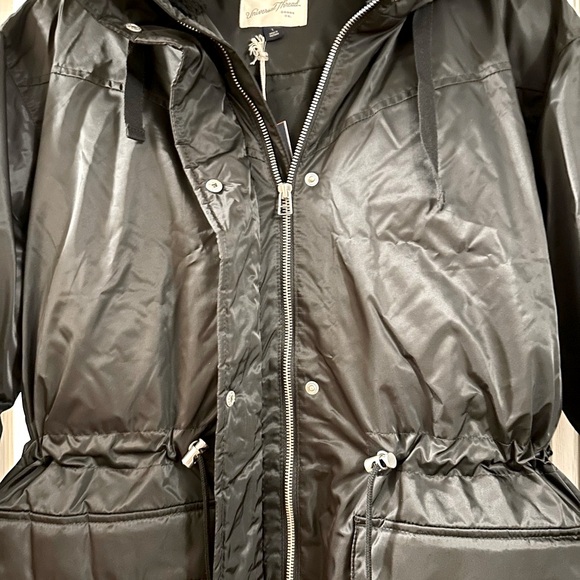 Universal Thread Arctic Parker Water Resistant Coat NWT - Picture 3 of 13
